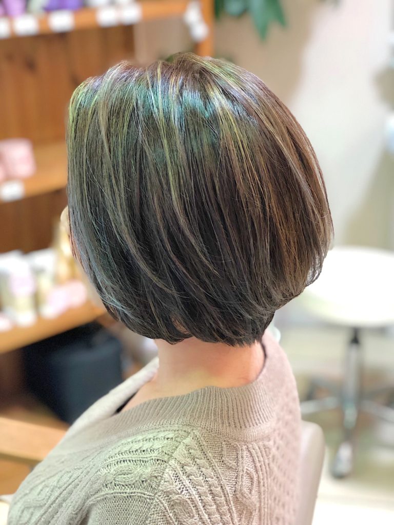 ハイライトでクールなショートボブ お客様実例 浦安のボブ ショートヘアの専門家